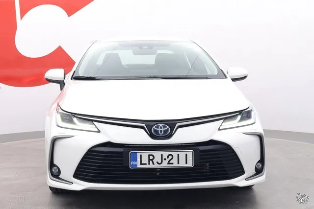 Toyota Corolla Sedan 1,8 Hybrid Active Edition - / 1-OMISTAJ Image 8