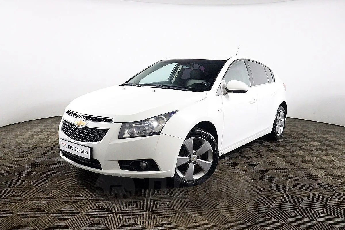 Chevrolet Cruze Image 1